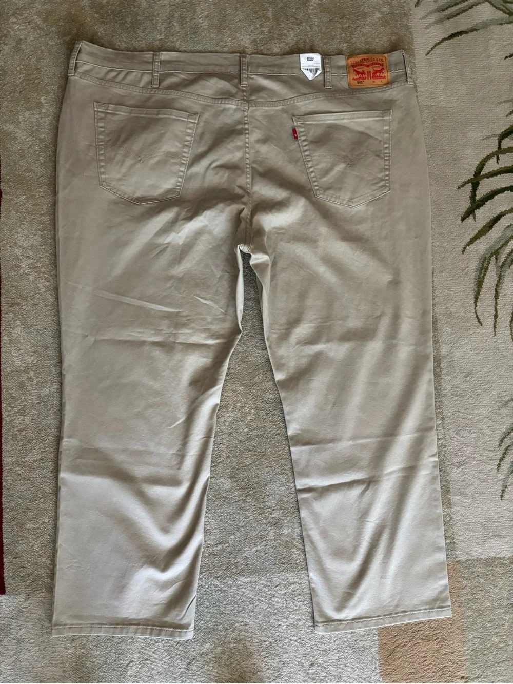 Levi’s 541 Athletic Taper Pants Men’s 50x30 Khaki Tan Stretch NWT Big Tall